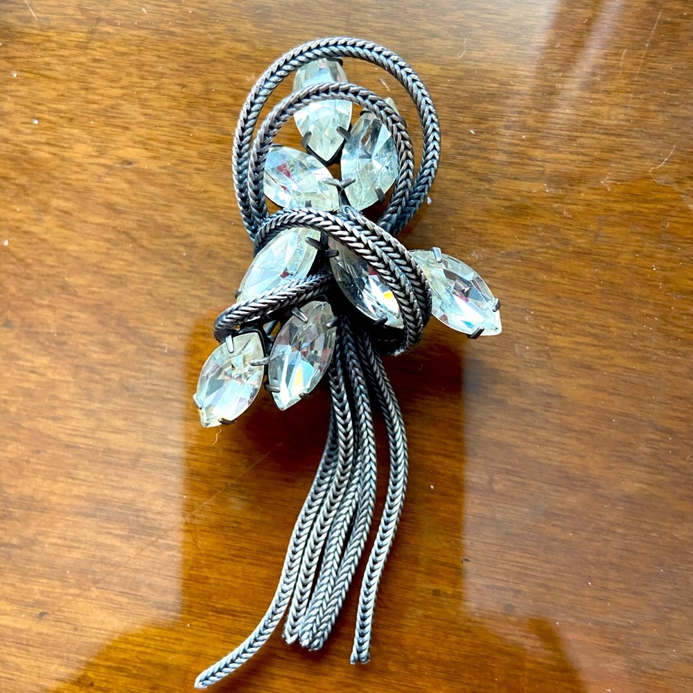 Vintage wedding rhinestone pewter brooch
